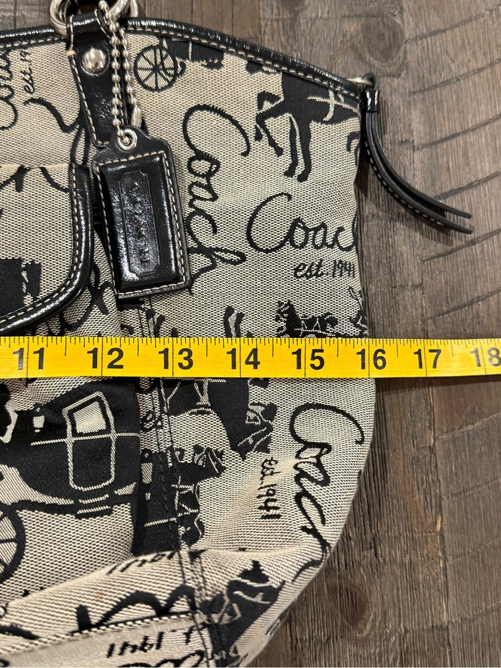 Vintage Coach Horse & Carriage Logo Canvas Leah Tote Shoulder Purse - Picture 14 of 16